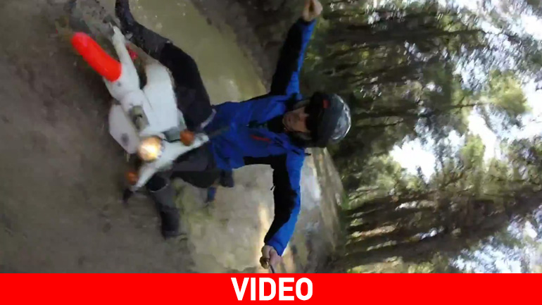 Video που πρέπει να δείτε! Off road με… παπάκια